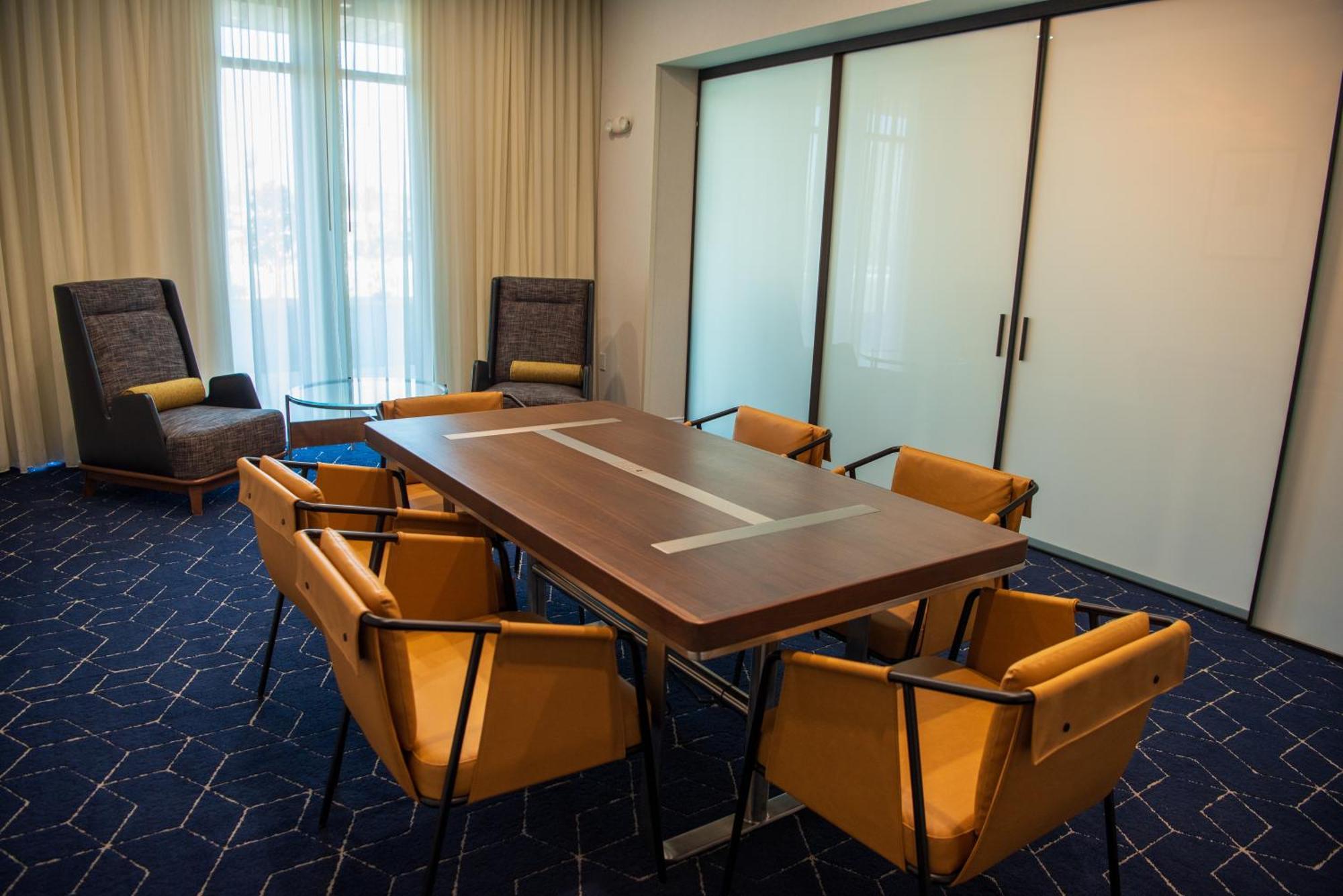 Courtyard By Marriott Lake City Eksteriør billede