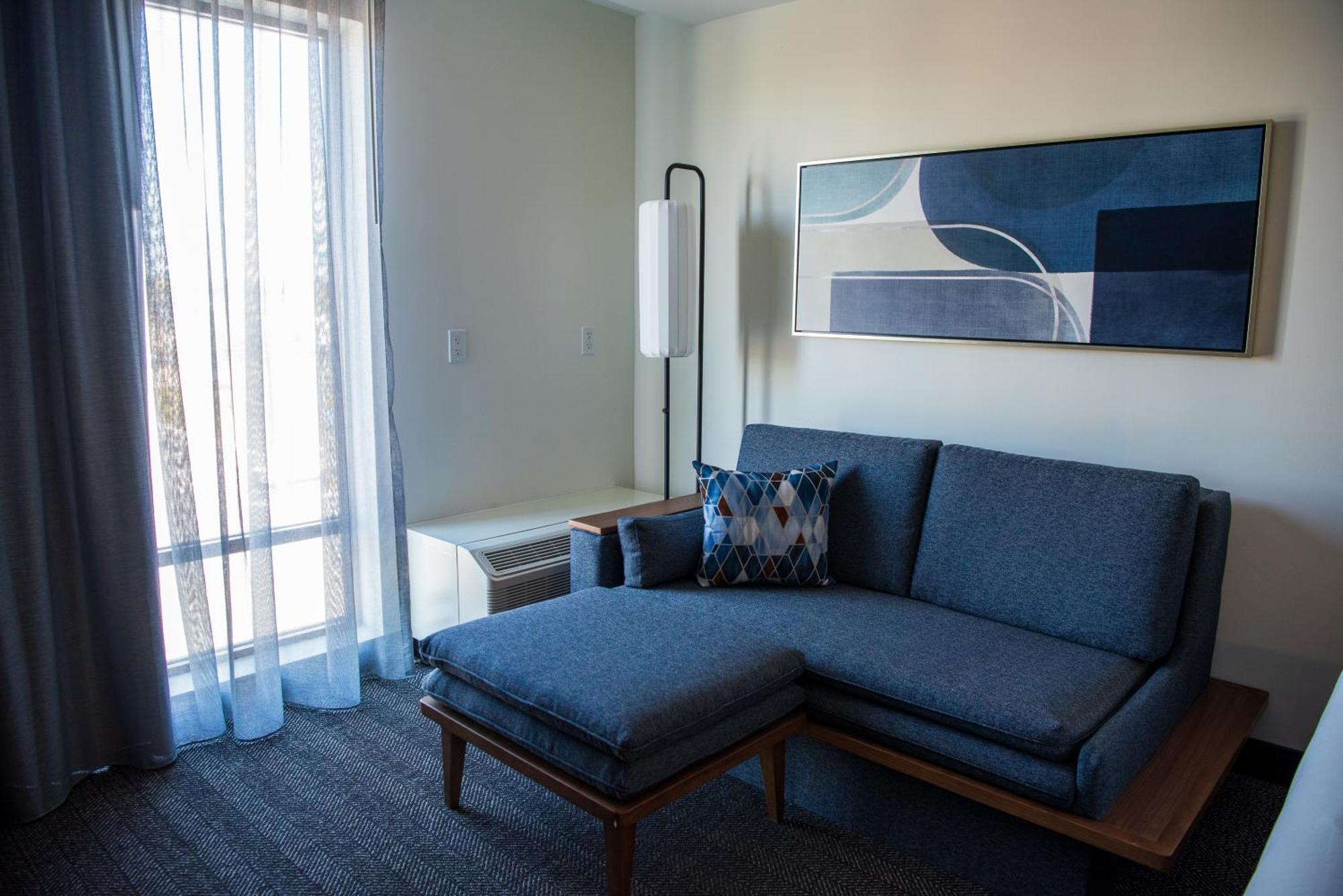 Courtyard By Marriott Lake City Eksteriør billede