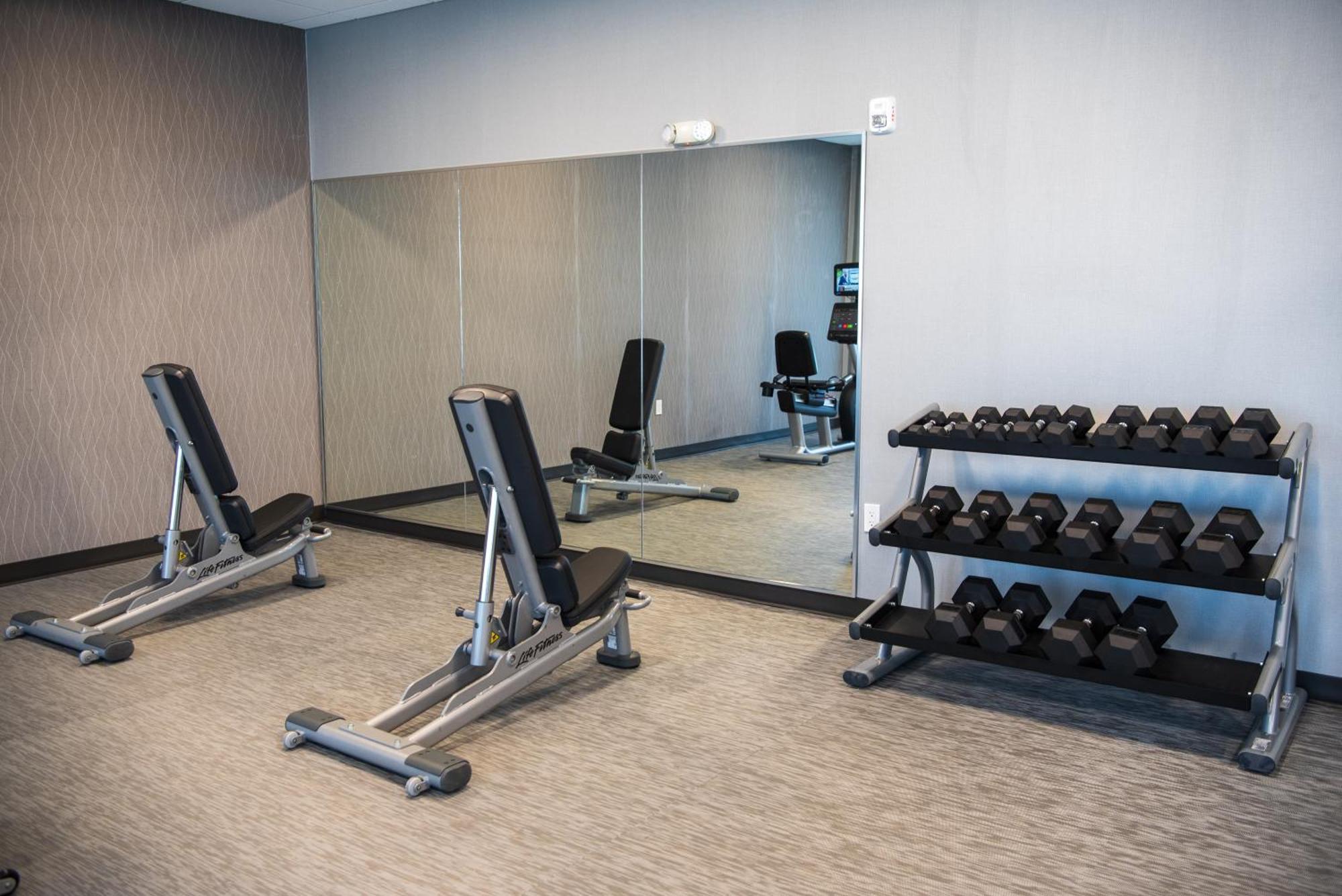 Courtyard By Marriott Lake City Eksteriør billede
