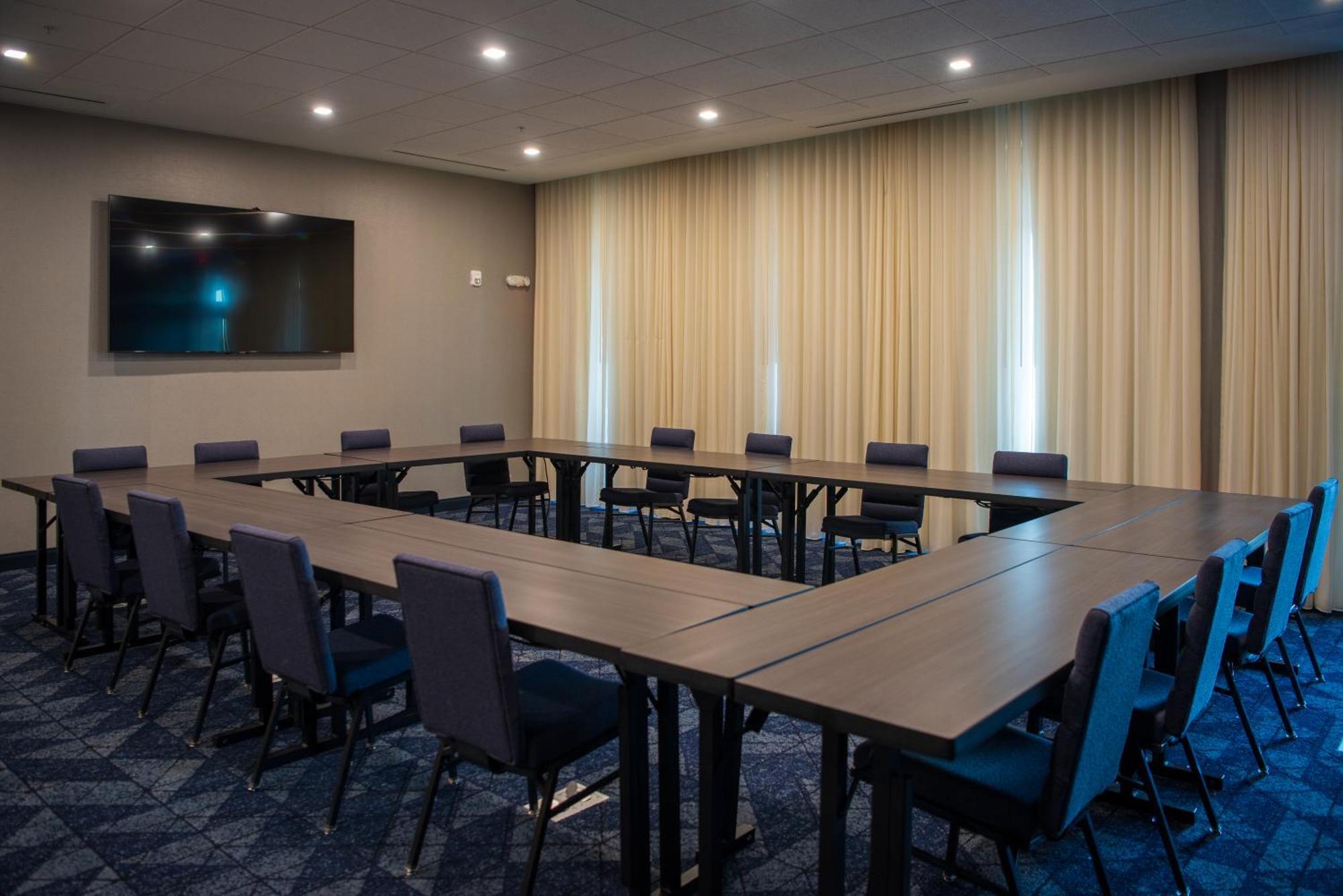 Courtyard By Marriott Lake City Eksteriør billede