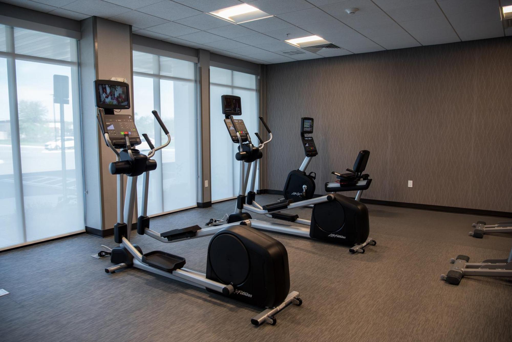 Courtyard By Marriott Lake City Eksteriør billede